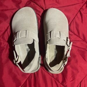 Woman’s  Beige Suede Shoes